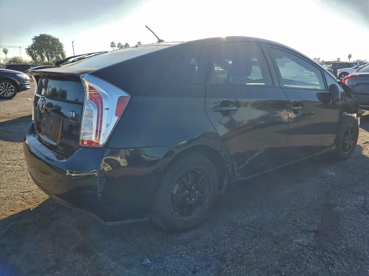 2013 TOYOTA PRIUS photo 7
