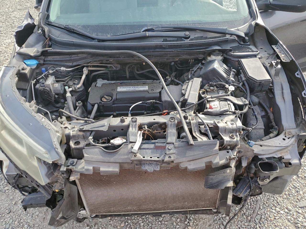 2015 HONDA CR-V LX photo 34