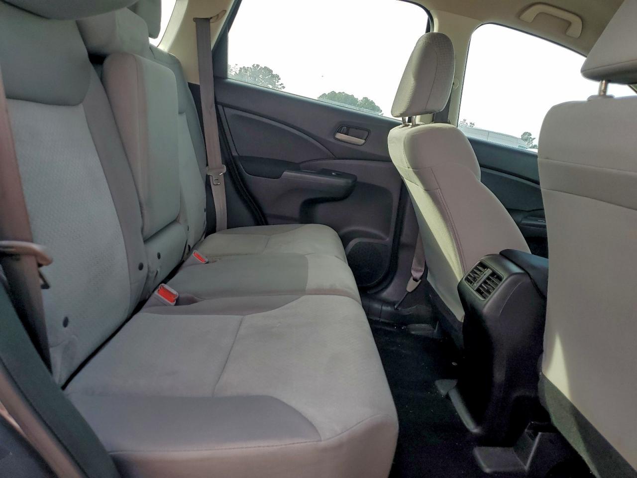 2015 HONDA CR-V LX photo 31
