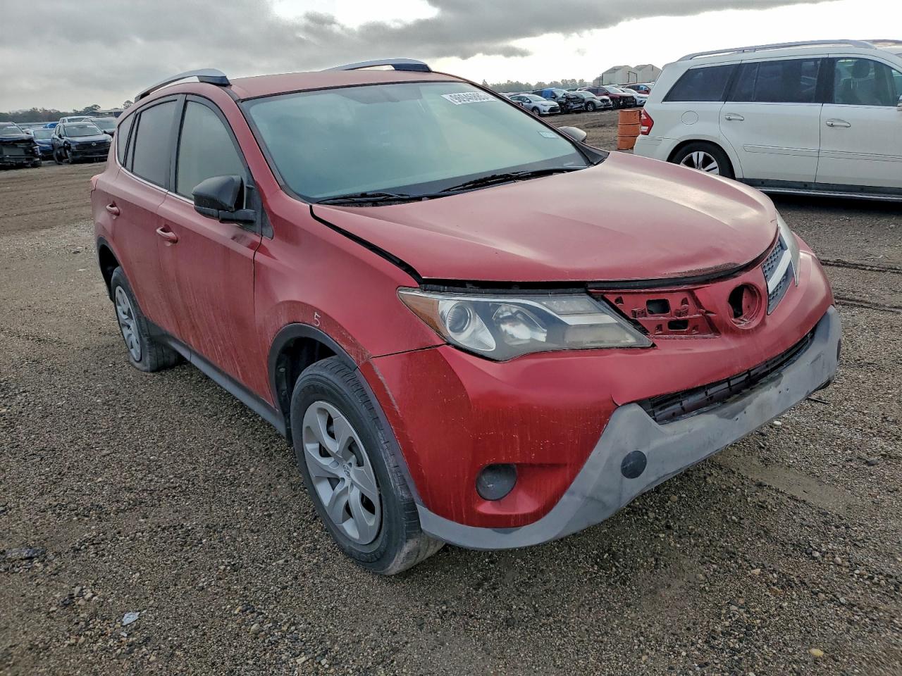 2015 TOYOTA RAV4 LE photo 4