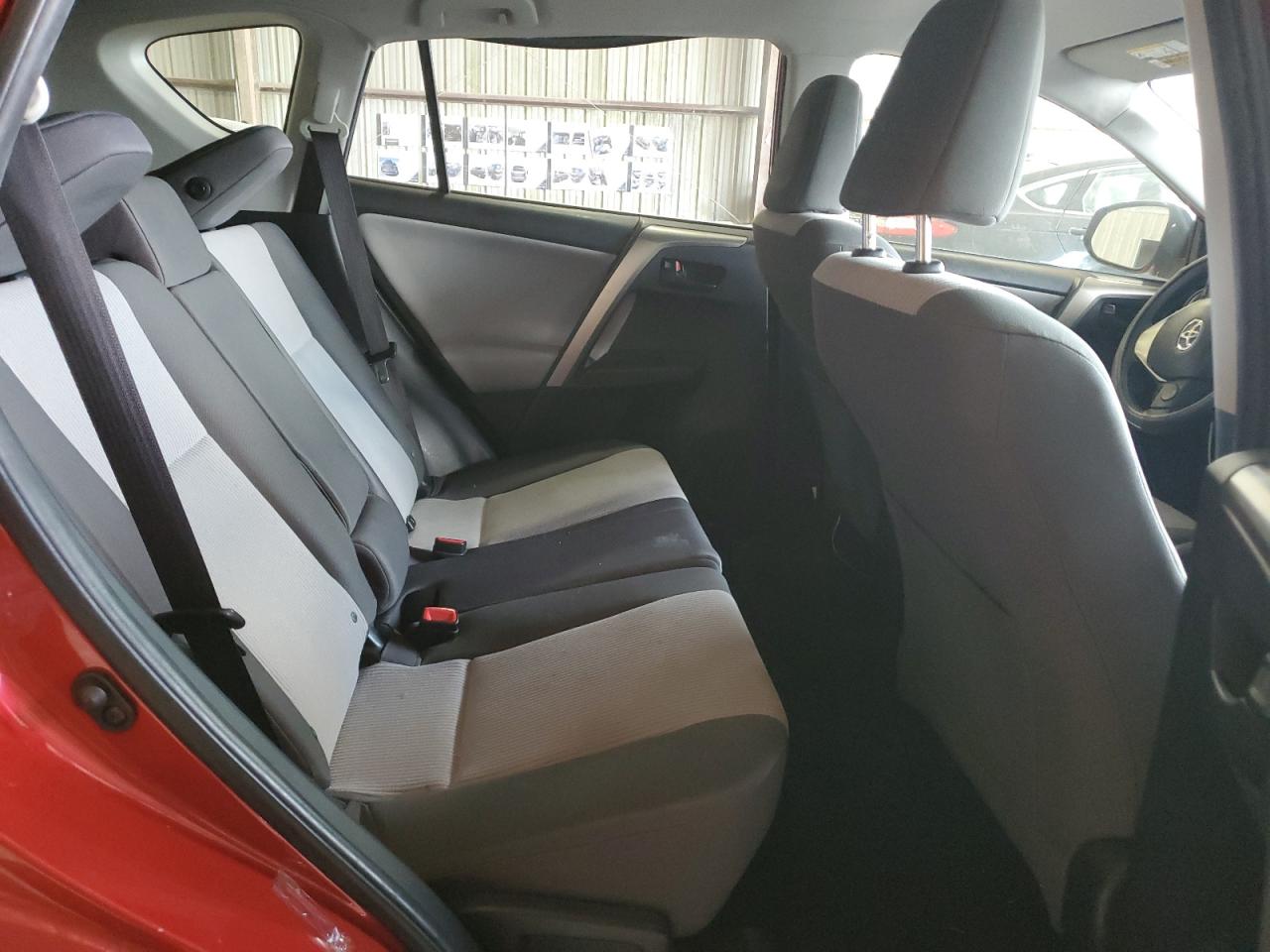 2015 TOYOTA RAV4 LE photo 10
