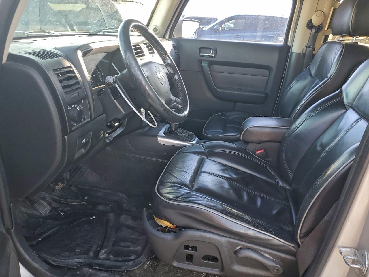 2006 HUMMER H3 photo 7