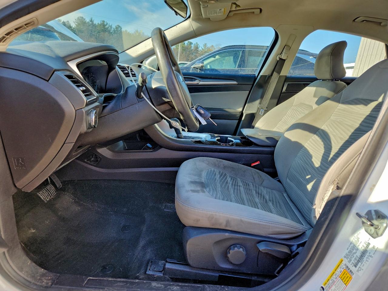 2016 FORD FUSION S photo 19