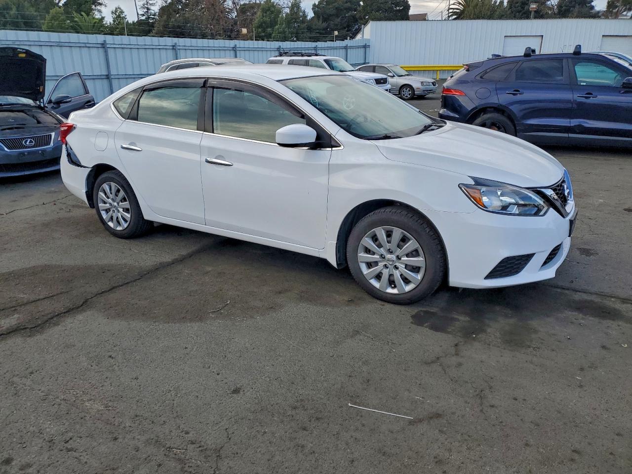 2019 NISSAN SENTRA S photo 10