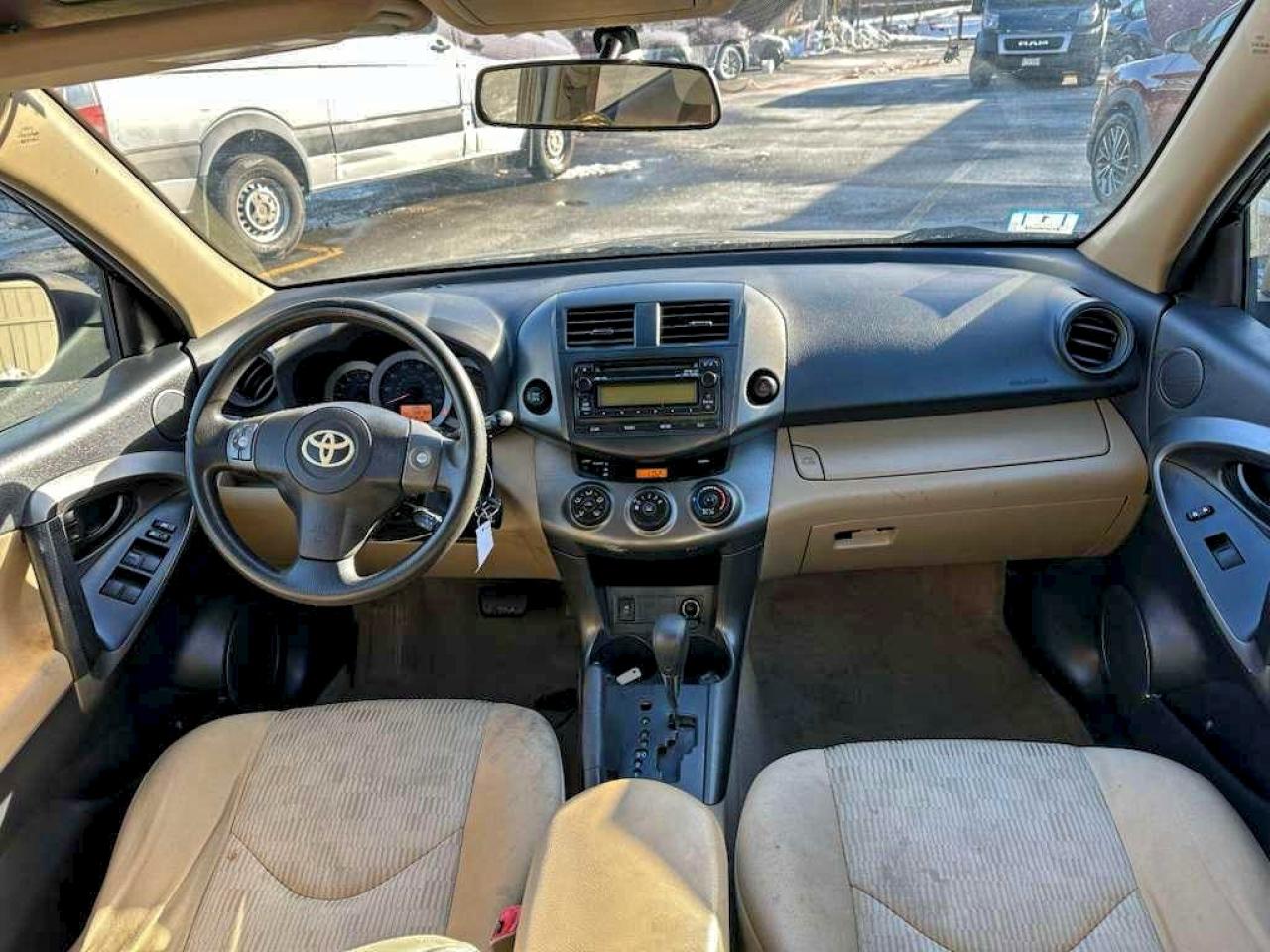 2012 TOYOTA RAV4 photo 6