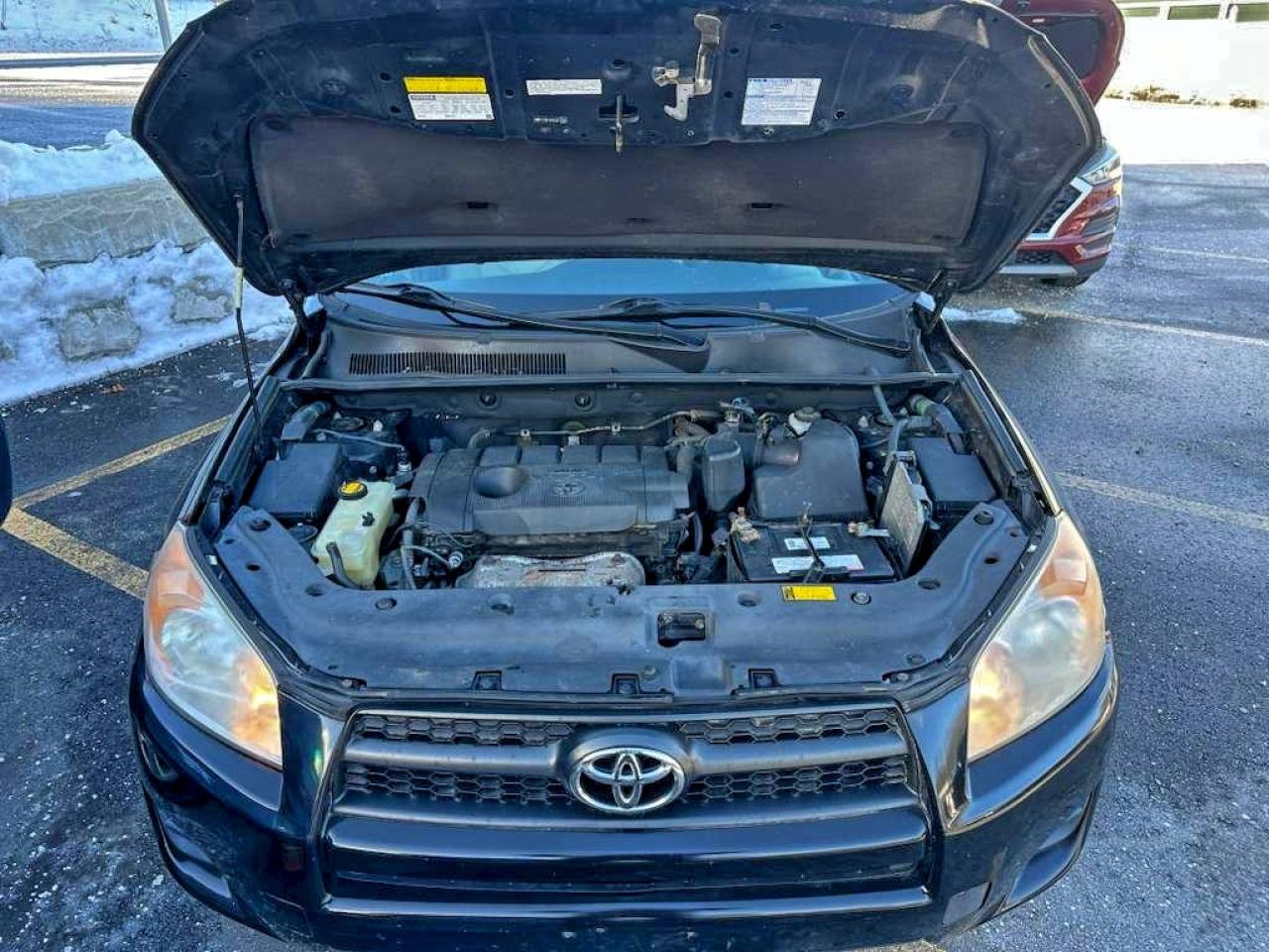2012 TOYOTA RAV4 photo 8