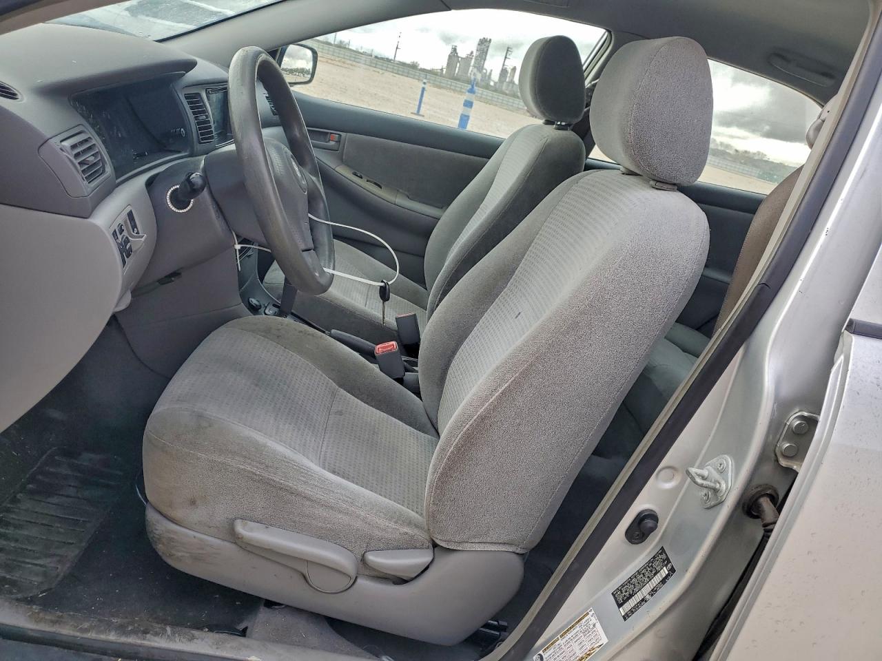 2006 TOYOTA COROLLA CE photo 7