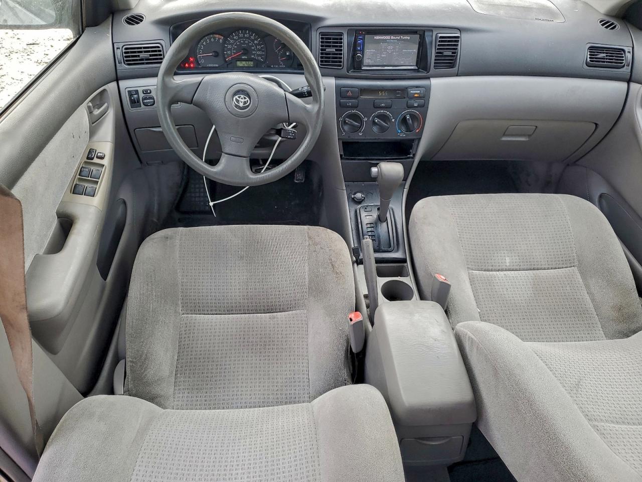 2006 TOYOTA COROLLA CE photo 8