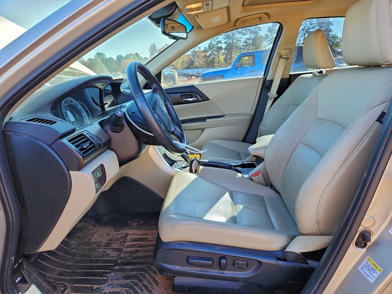 2015 HONDA ACCORD EXL photo 19
