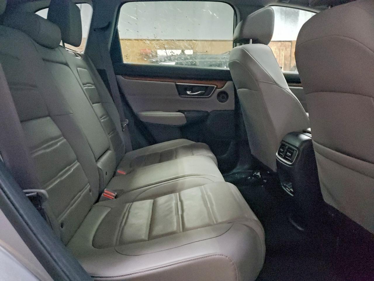 2017 HONDA CR-V TOURING photo 11