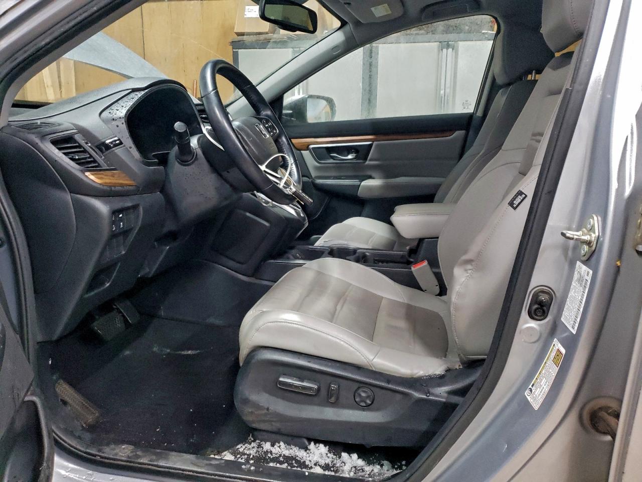2017 HONDA CR-V TOURING photo 7