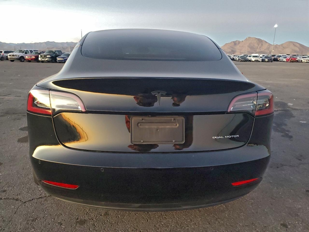 2022 TESLA MODEL 3 photo 6