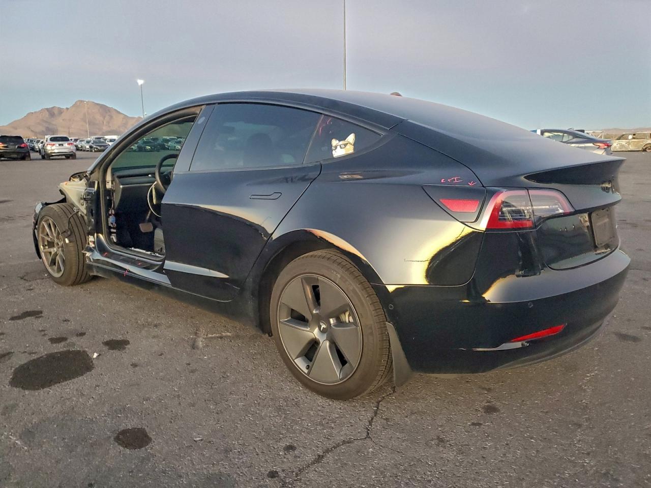 2022 TESLA MODEL 3 photo 2