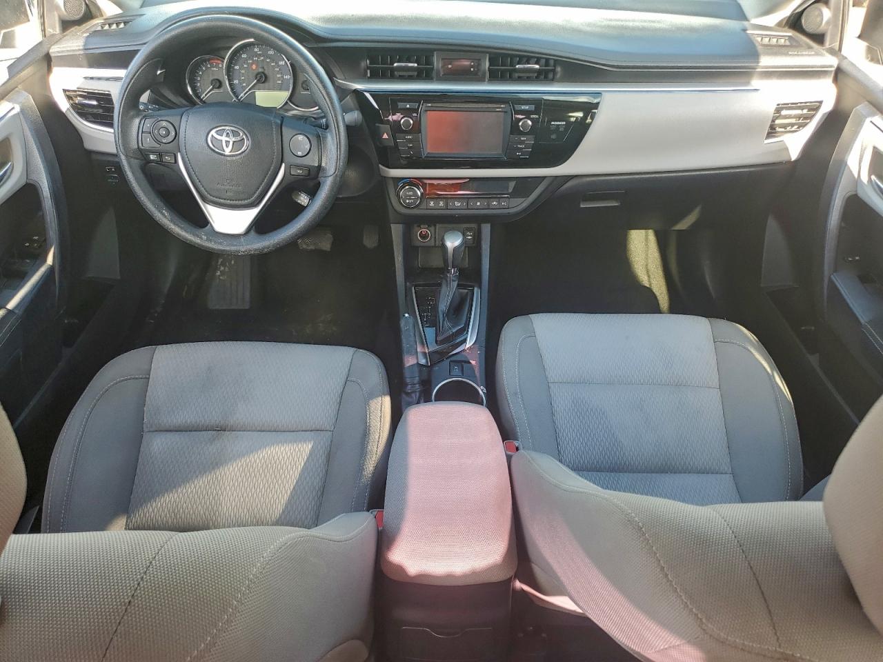 2016 TOYOTA COROLLA L photo 22