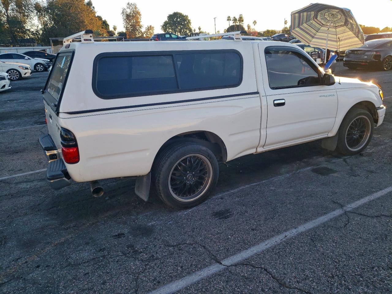2002 TOYOTA TACOMA photo 3