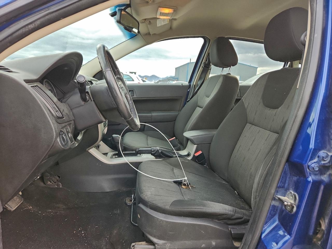 2008 FORD FOCUS SE photo 7