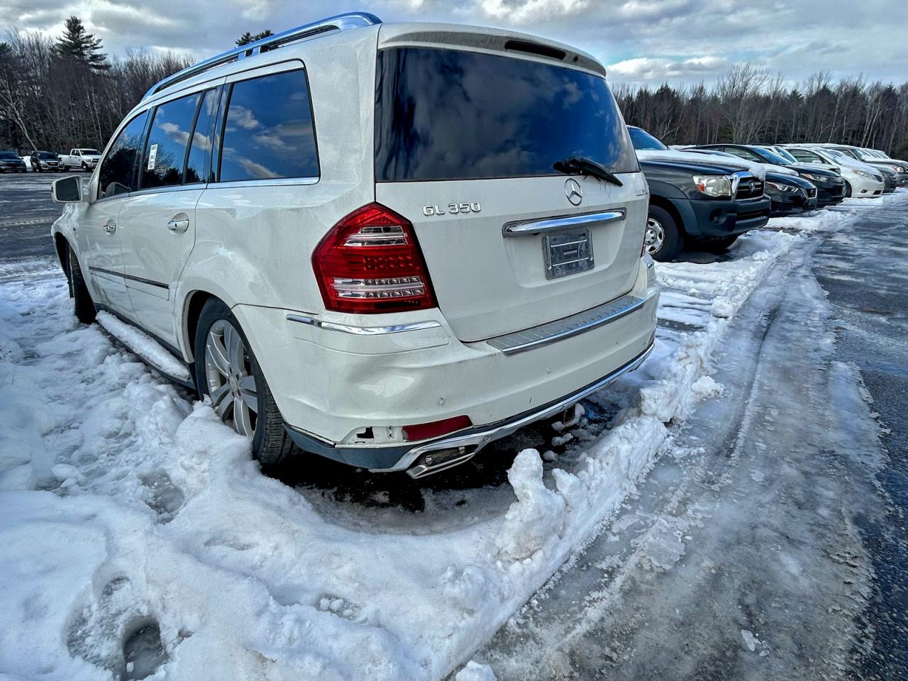2011 MERCEDES-BENZ GL 350 BLUETEC photo 5