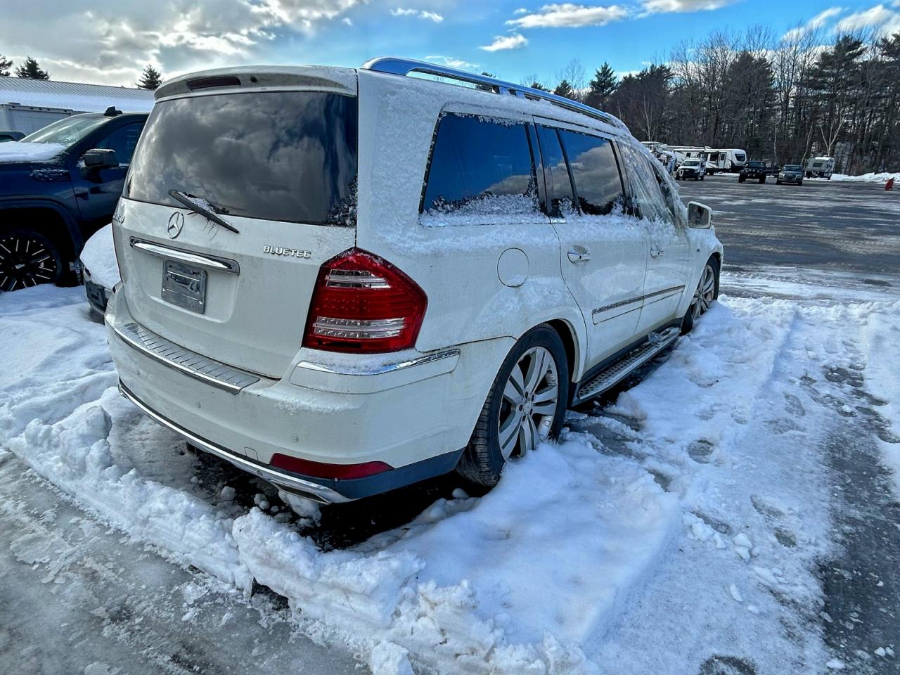 2011 MERCEDES-BENZ GL 350 BLUETEC photo 7