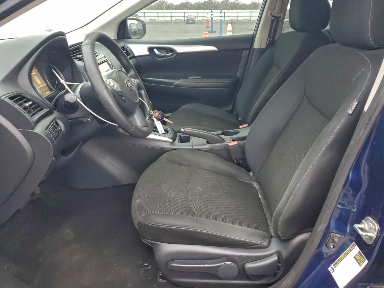 2019 NISSAN SENTRA S photo 7