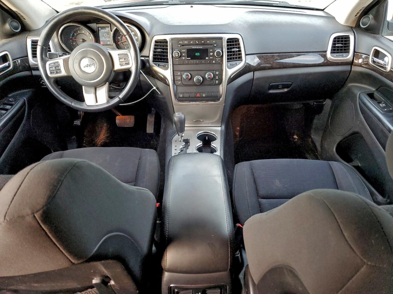 2012 JEEP GRAND CHEROKEE LAREDO photo 29