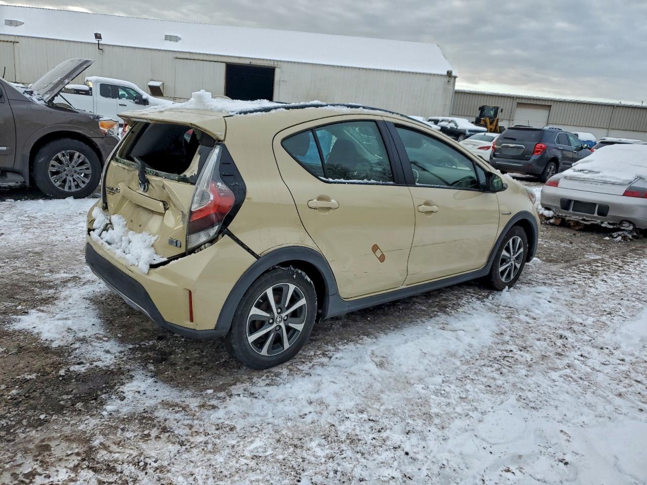 2018 TOYOTA PRIUS C photo 7
