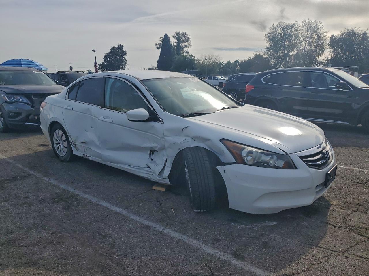 2012 HONDA ACCORD LX photo 7