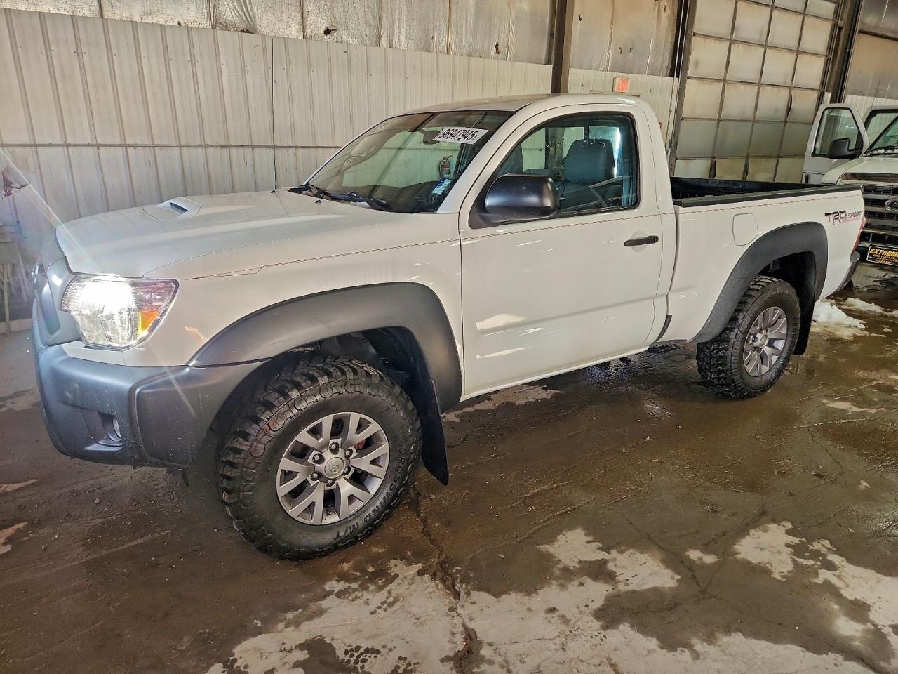 2013 TOYOTA TACOMA