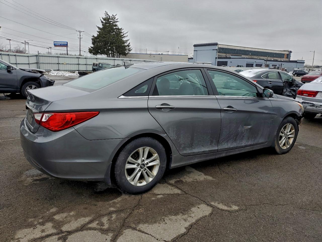 2013 HYUNDAI SONATA GLS photo 3