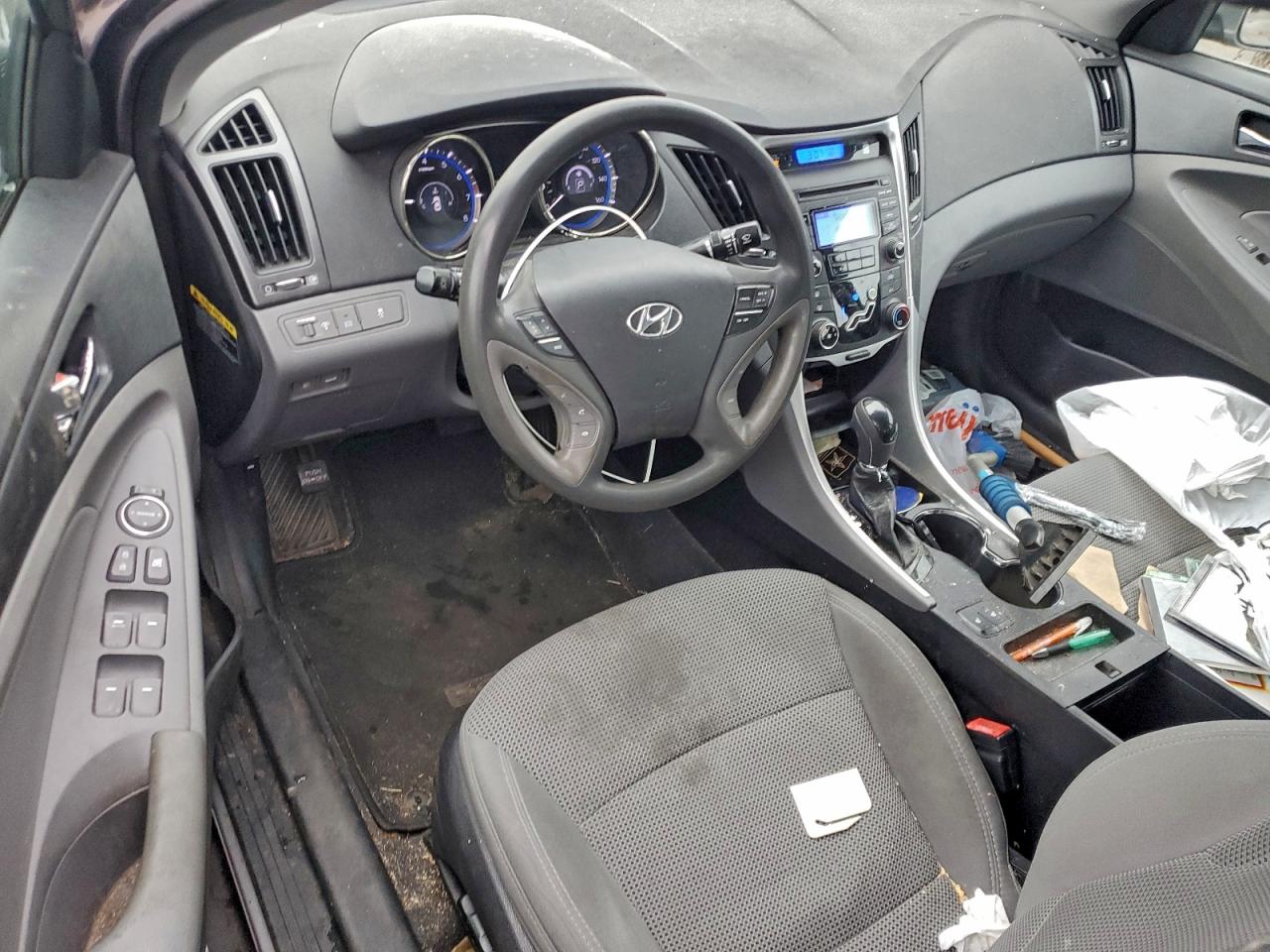 2013 HYUNDAI SONATA GLS photo 8