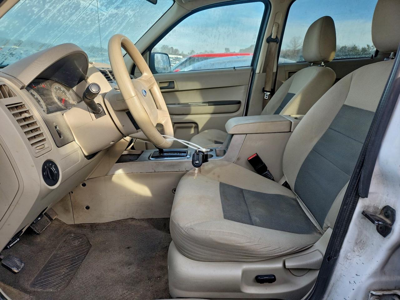 2008 FORD ESCAPE XLT photo 25