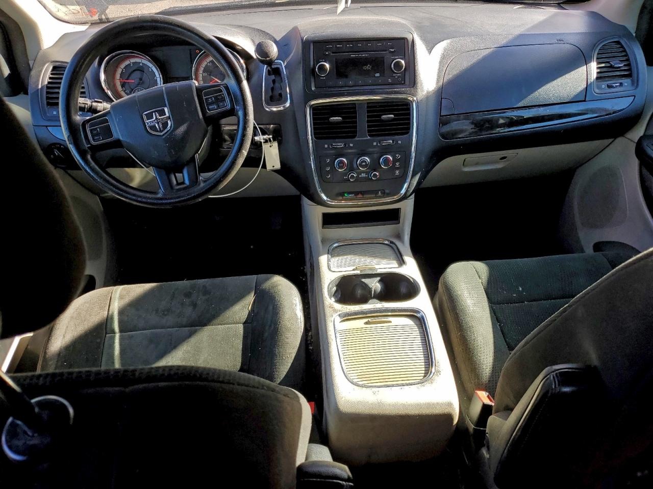2012 DODGE GRAND CARAVAN SXT photo 22
