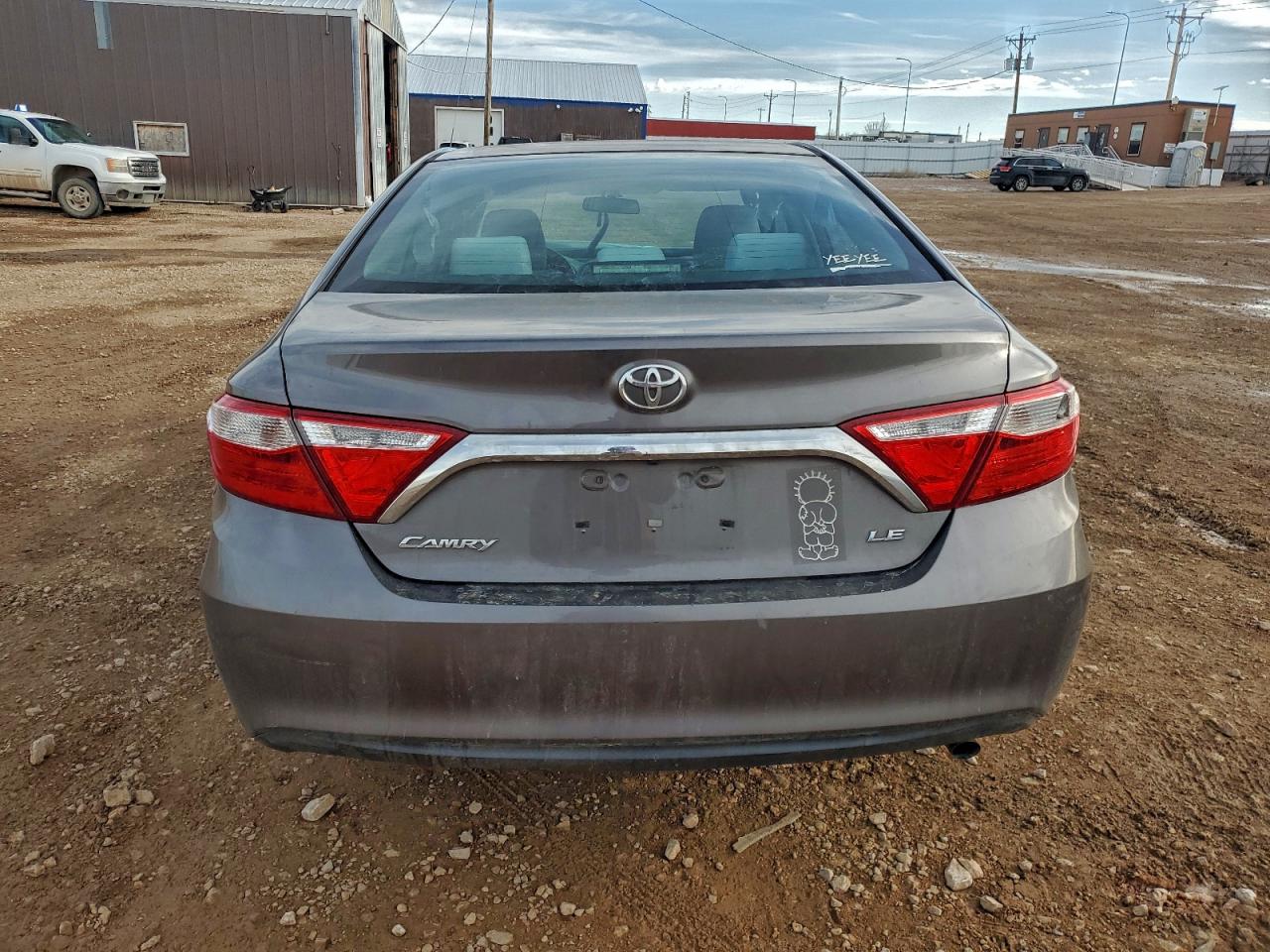2016 TOYOTA CAMRY LE photo 16