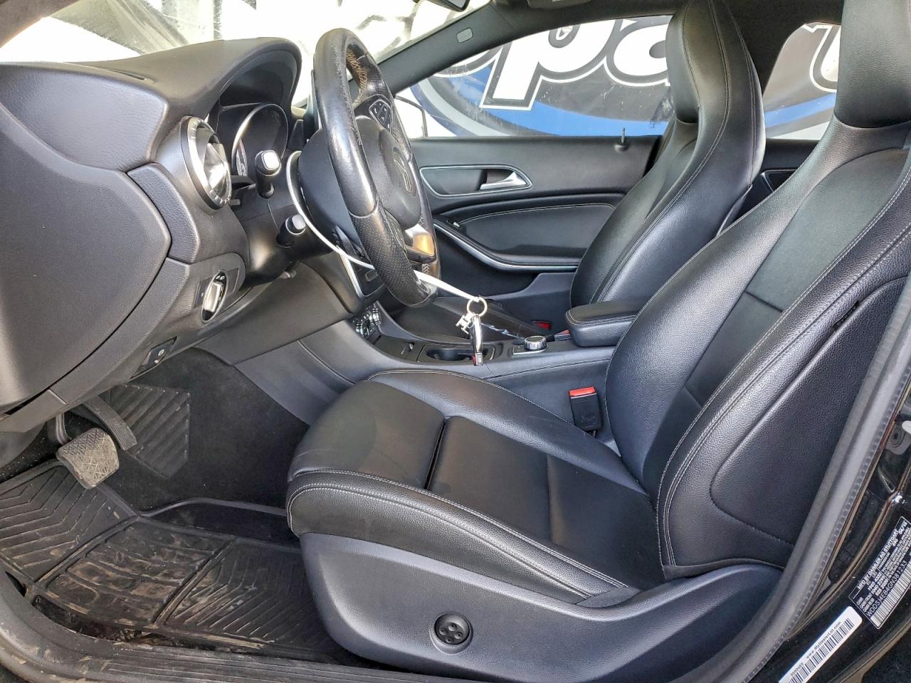 2016 MERCEDES-BENZ CLA 250 photo 13