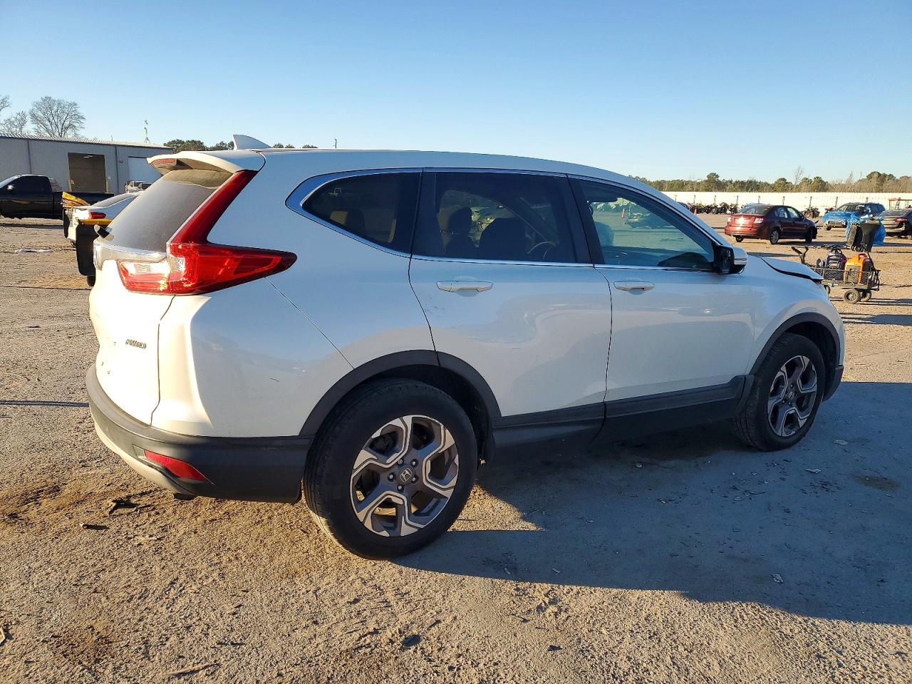 2017 HONDA CR-V EX photo 3