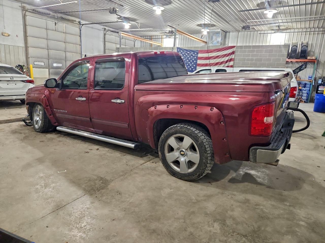 2009 CHEVROLET SILVERADO K1500 LTZ photo 2
