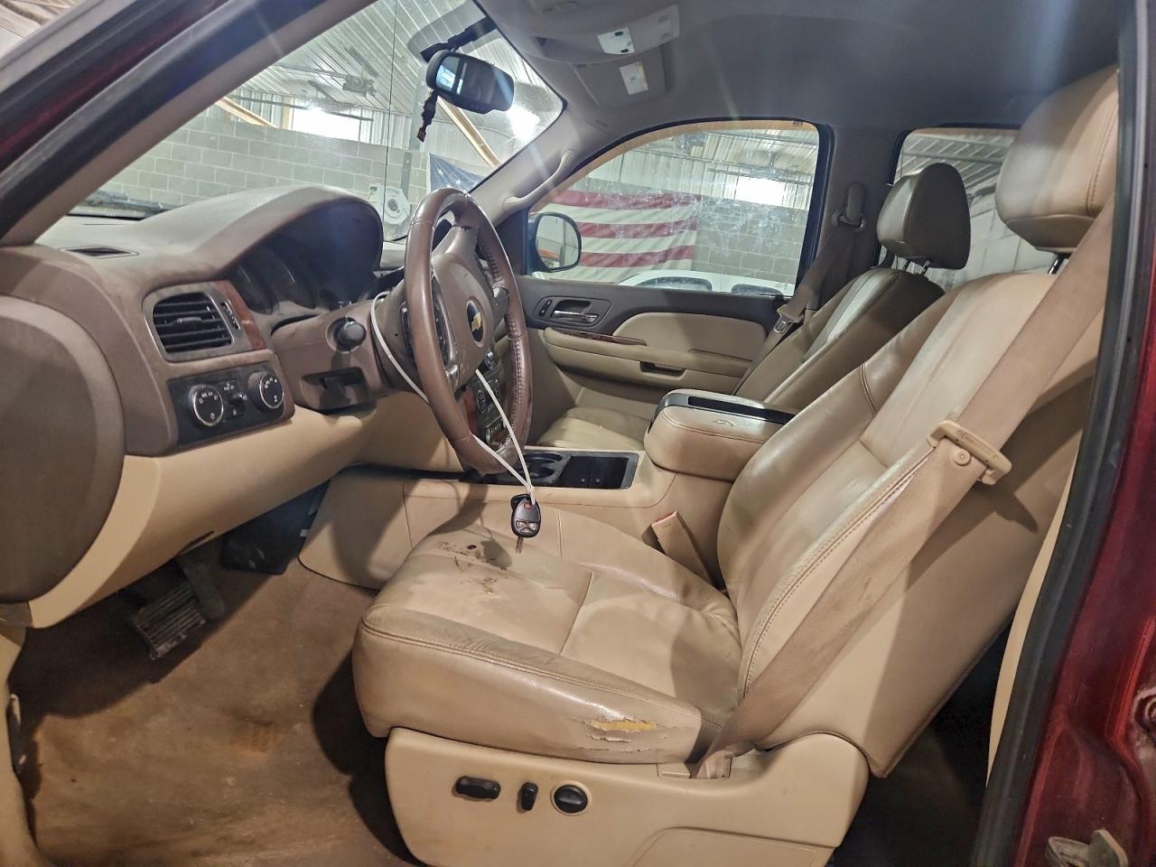 2009 CHEVROLET SILVERADO K1500 LTZ photo 7