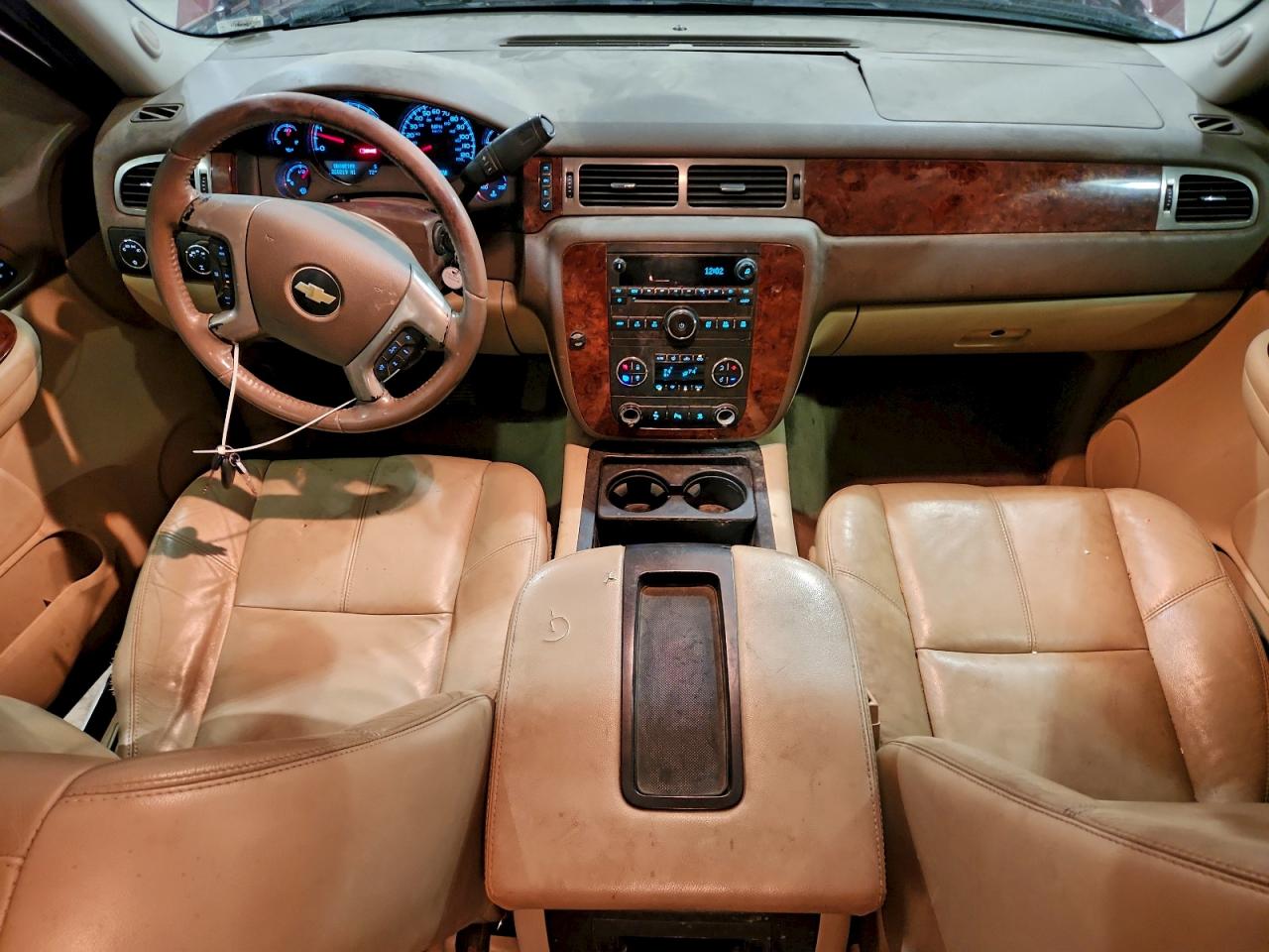 2009 CHEVROLET SILVERADO K1500 LTZ photo 8