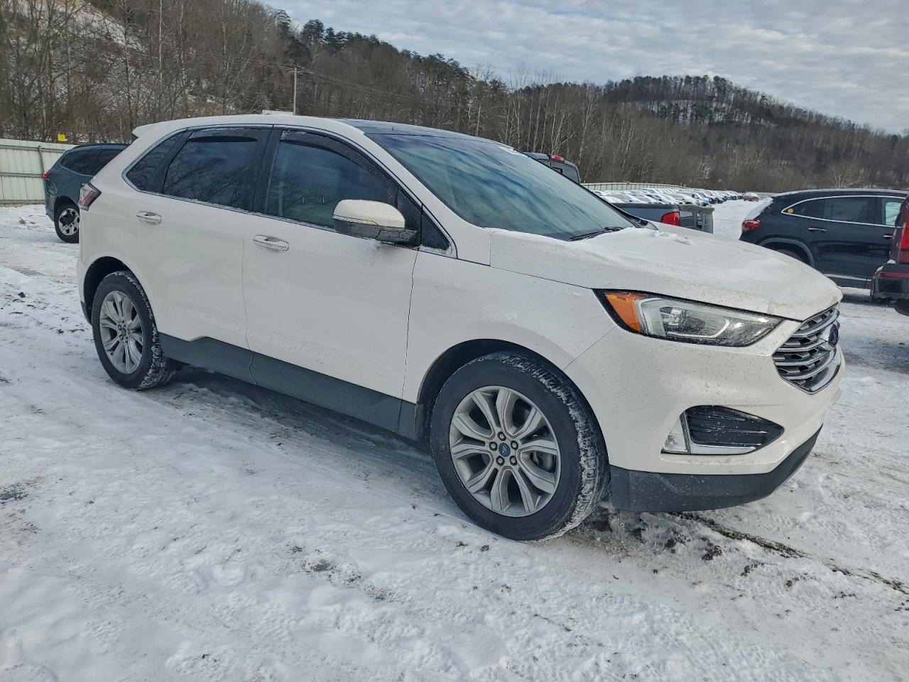 2019 FORD EDGE TITANIUM photo 4