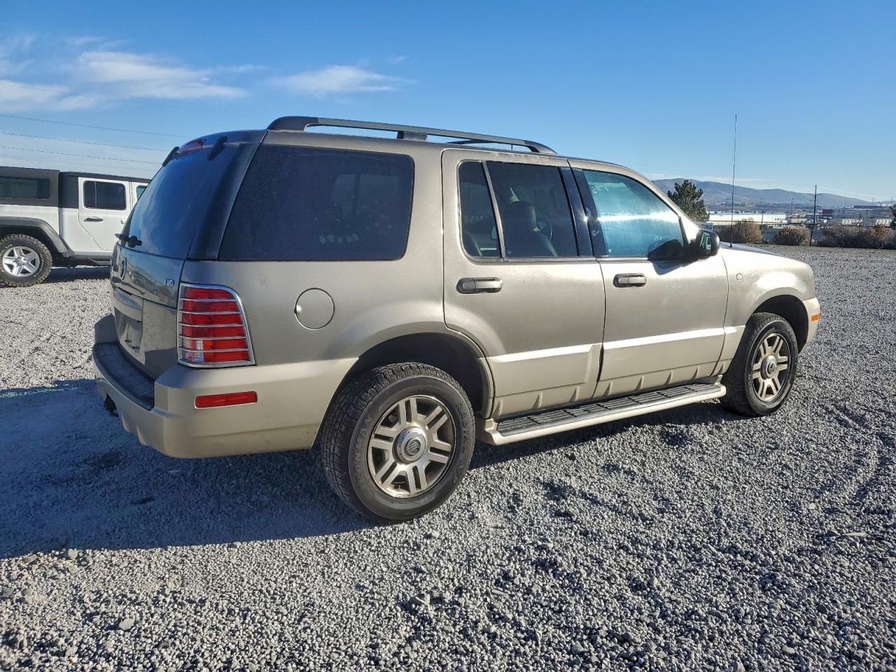 2004 MERCURY MOUNTAINEER photo 5