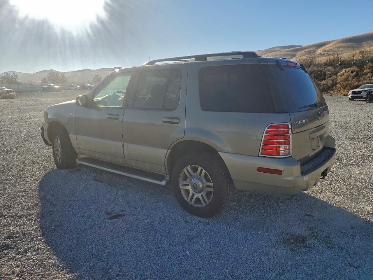 2004 MERCURY MOUNTAINEER photo 3