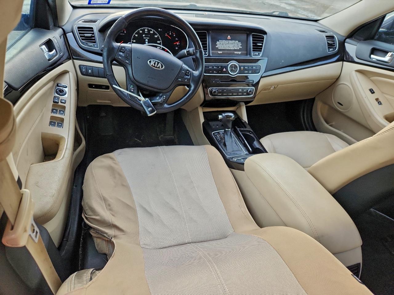 2014 KIA CADENZA PREMIUM photo 8