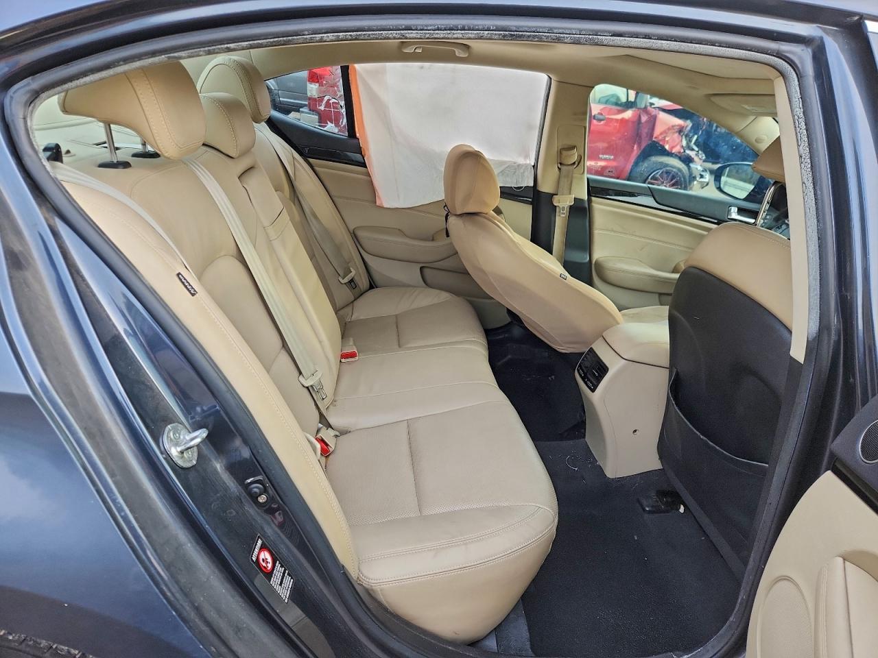 2014 KIA CADENZA PREMIUM photo 10