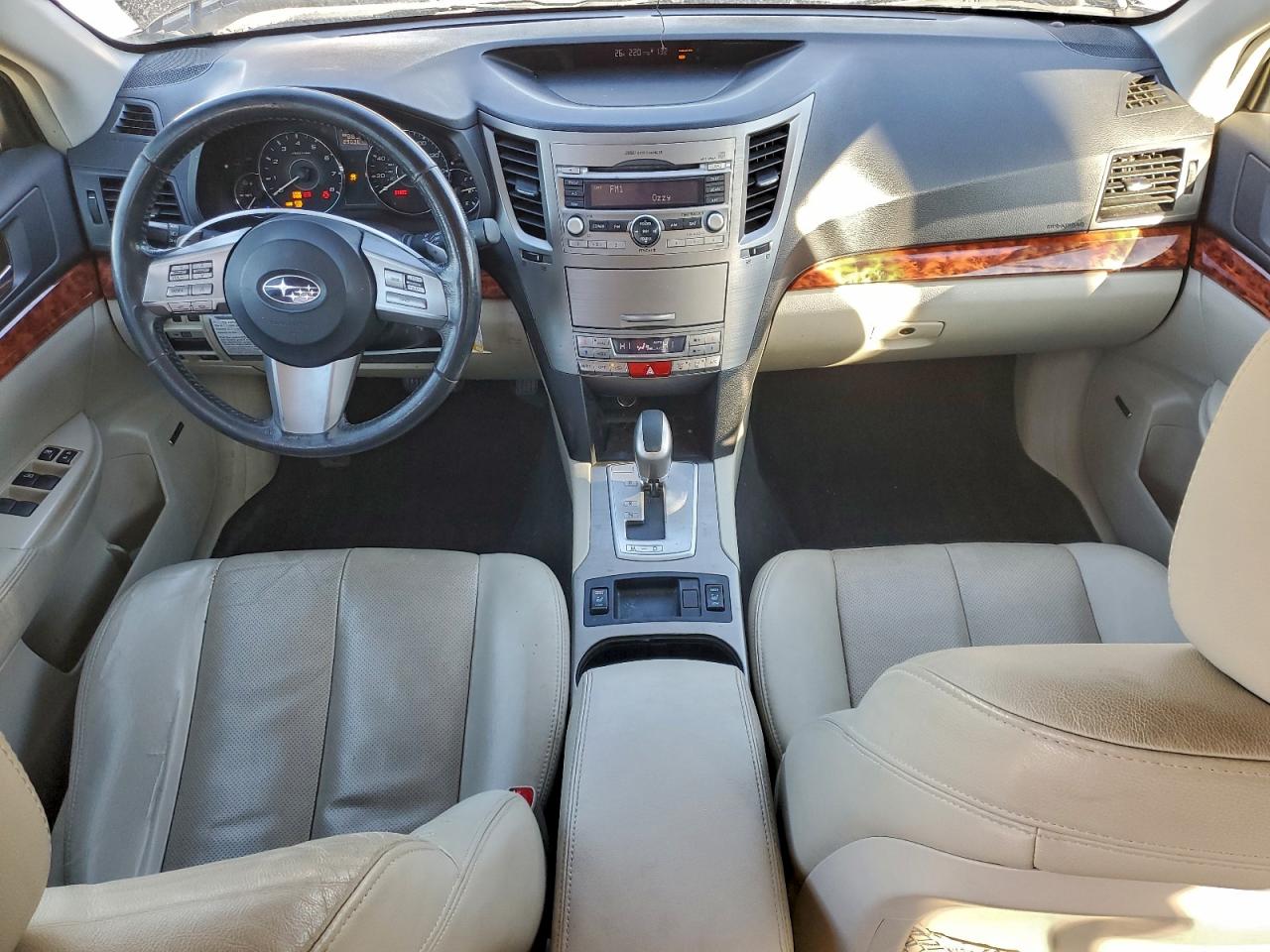 2011 SUBARU OUTBACK 3.6R LIMITED photo 8