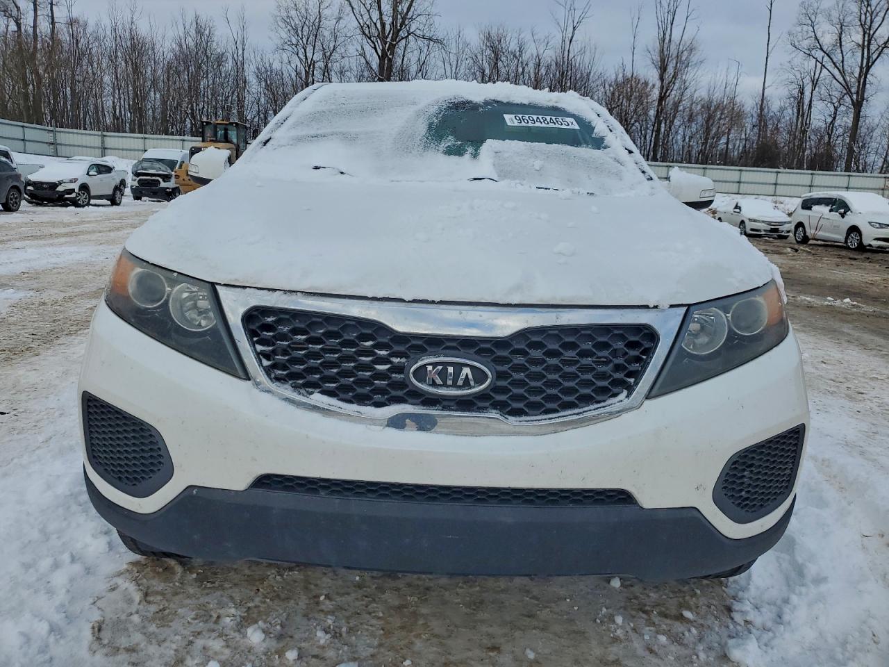 2013 KIA SORENTO LX photo 5