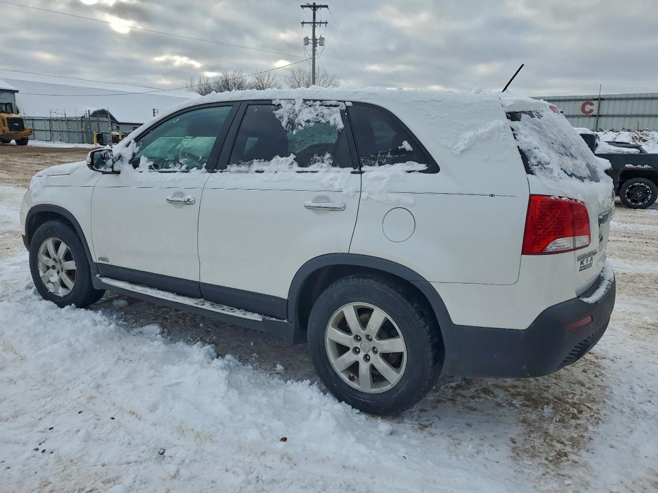 2013 KIA SORENTO LX photo 2