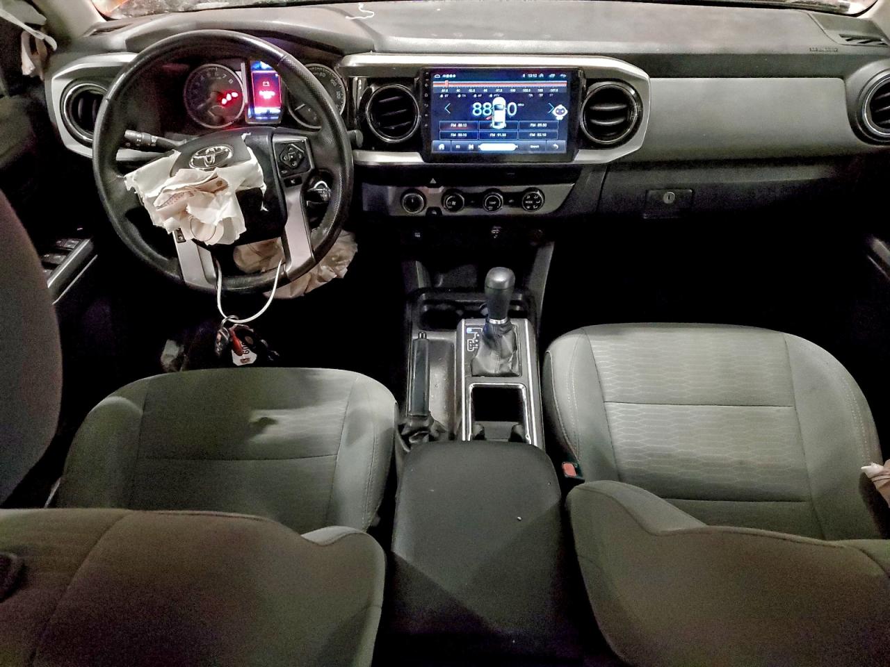 2017 TOYOTA TACOMA DOUBLE CAB photo 8