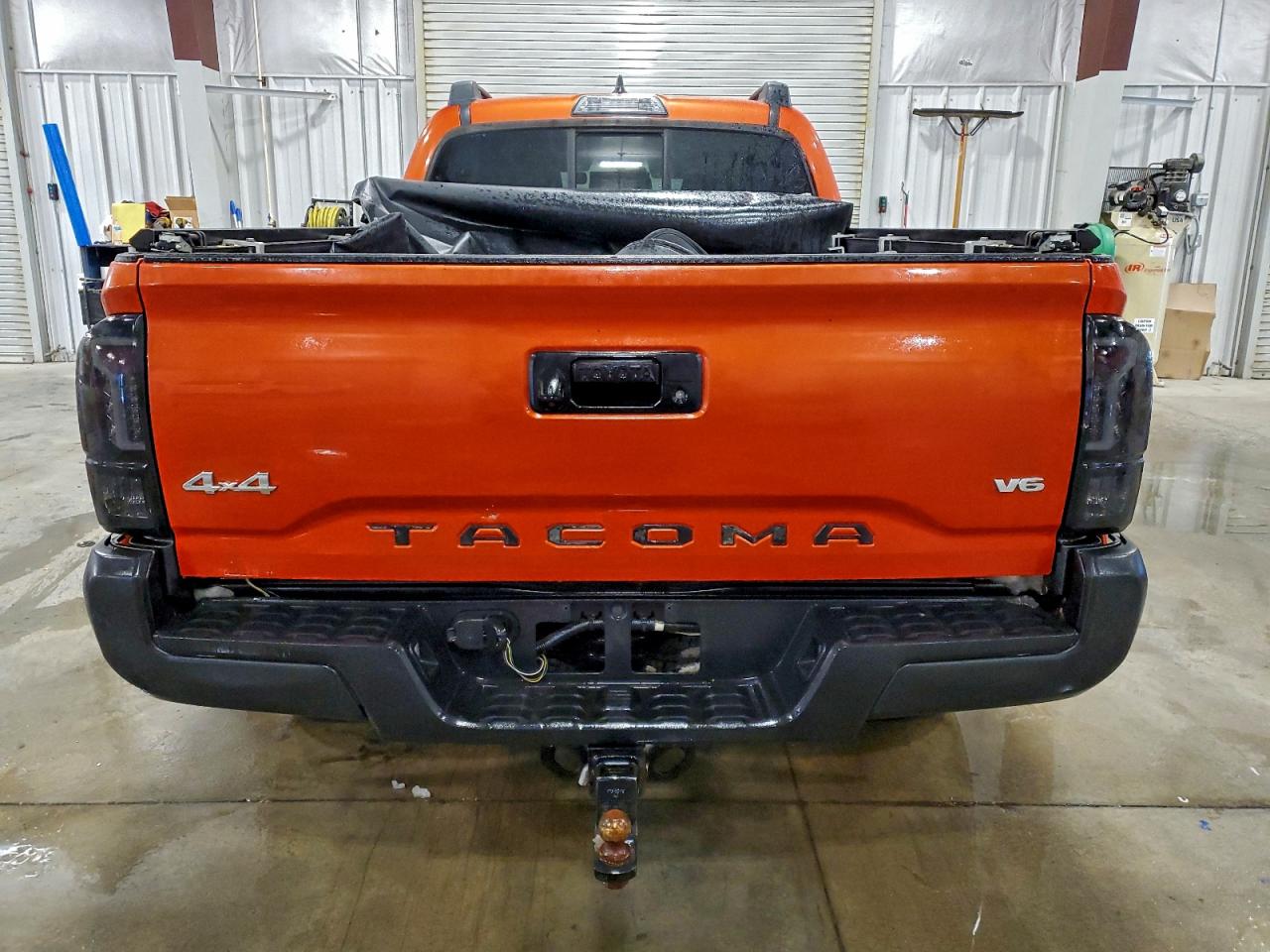 2017 TOYOTA TACOMA DOUBLE CAB photo 6