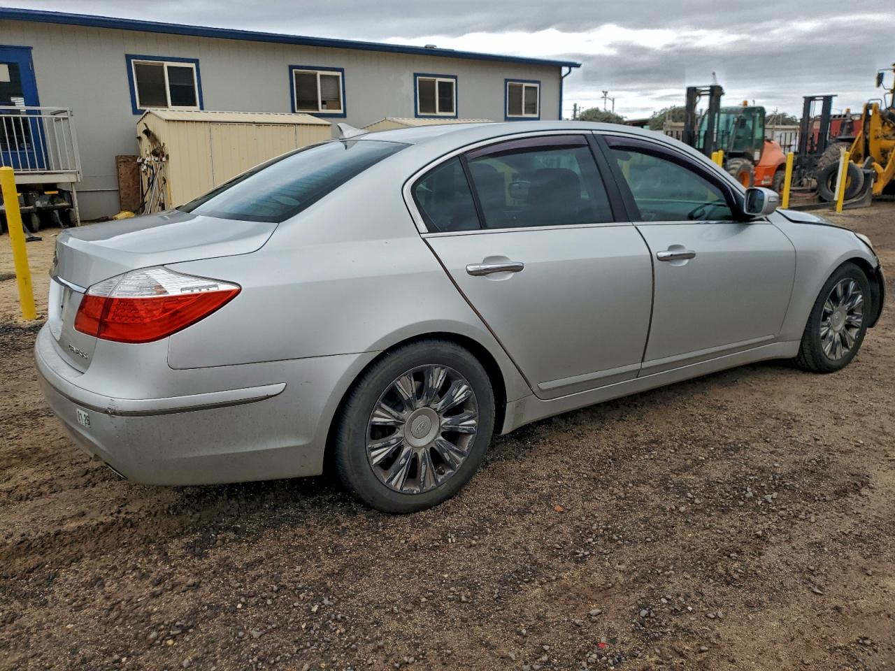 2009 HYUNDAI GENESIS 3.8L photo 3