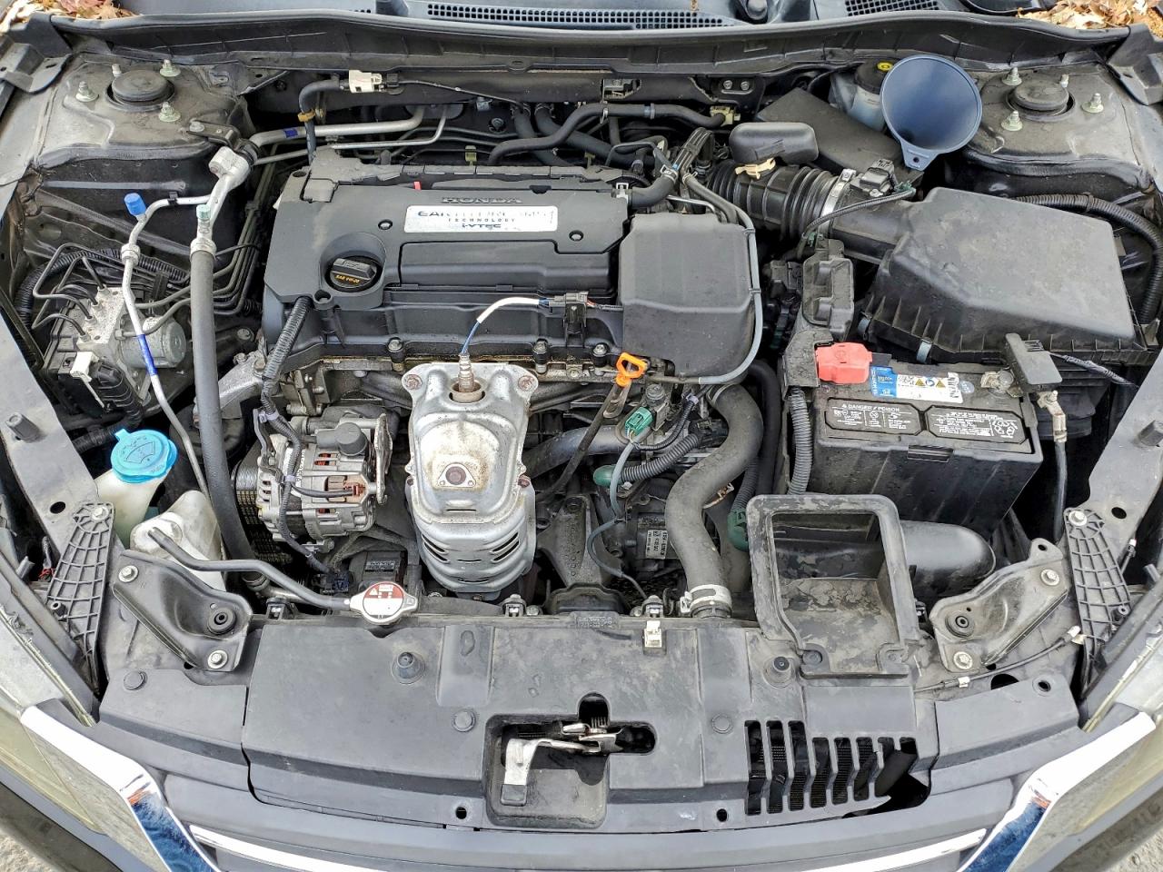 2015 HONDA ACCORD LX photo 11