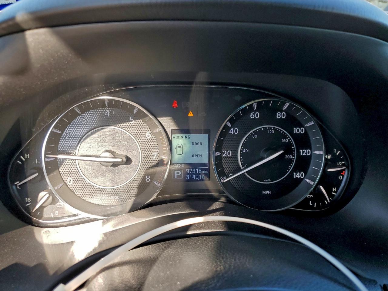 2019 NISSAN ARMADA SV photo 25